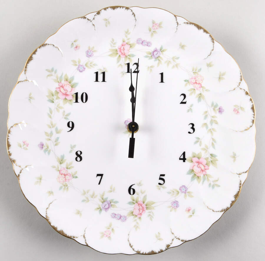 Endearment 1-2" depth  Clock Plate HC by Mikasa-1