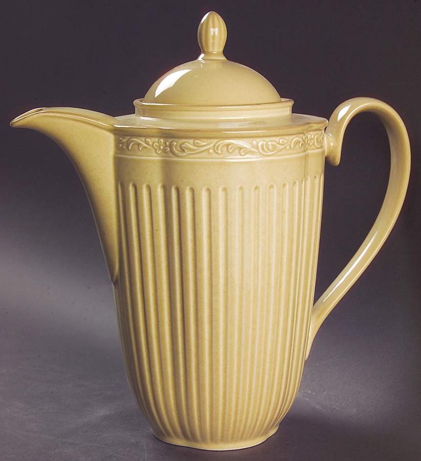 Cinnabar Coffee Pot & Lid by Mikasa-1