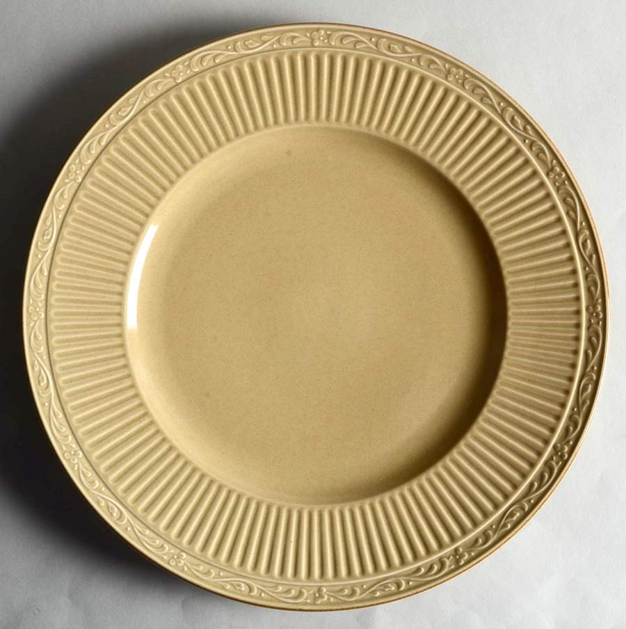 Cinnabar 12" Chop Plate (Round Platter) by Mikasa-1