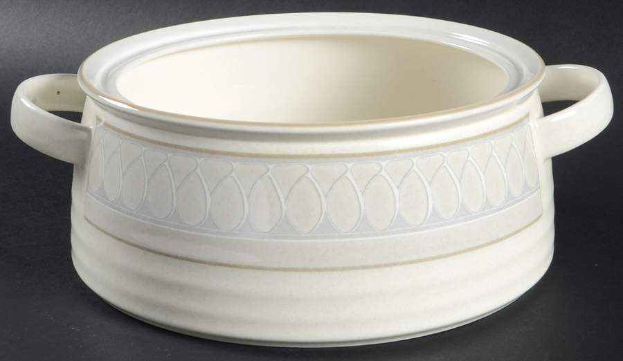 Claridge 1.5 Quart Round Casserole No Lid by Mikasa-1