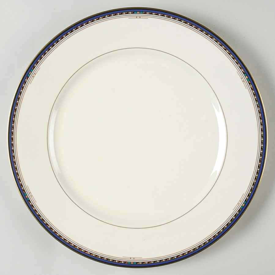 Emporio 12" Chop Plate (Round Platter) by Mikasa-1