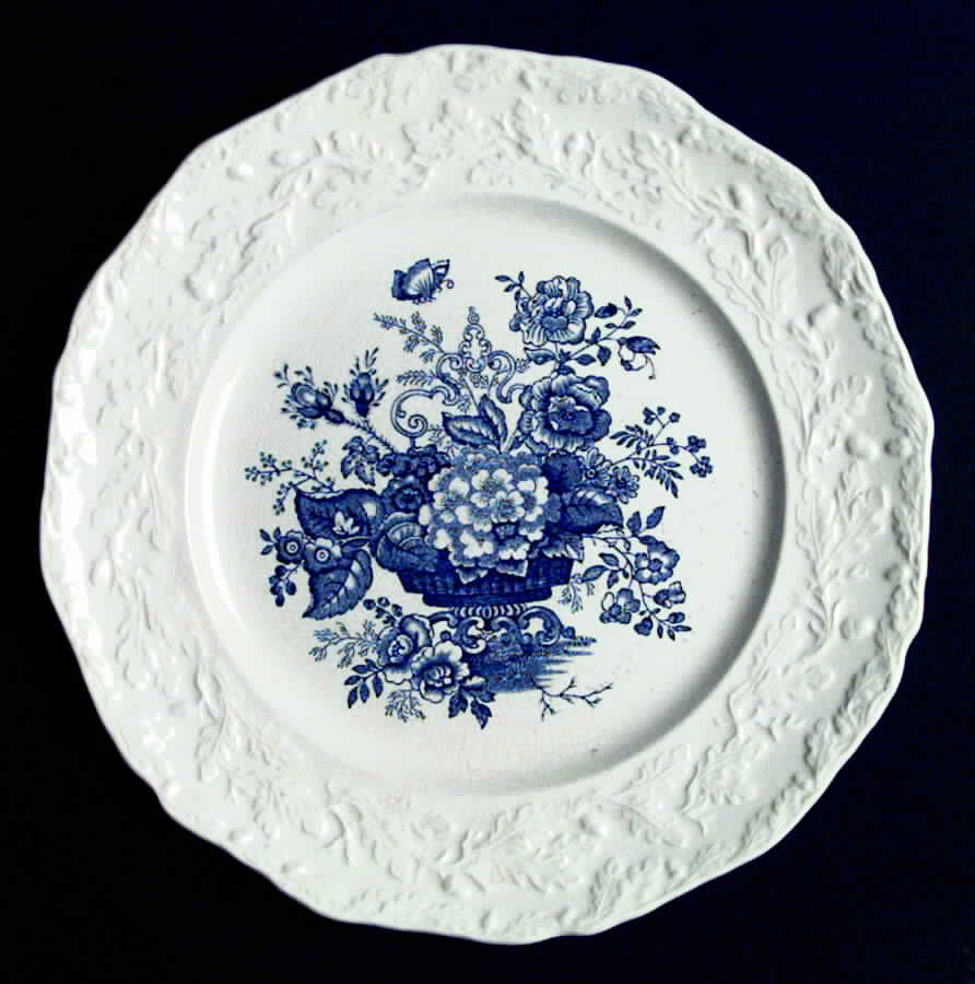Ascot On Oak Dinner Plate by Mason's-1