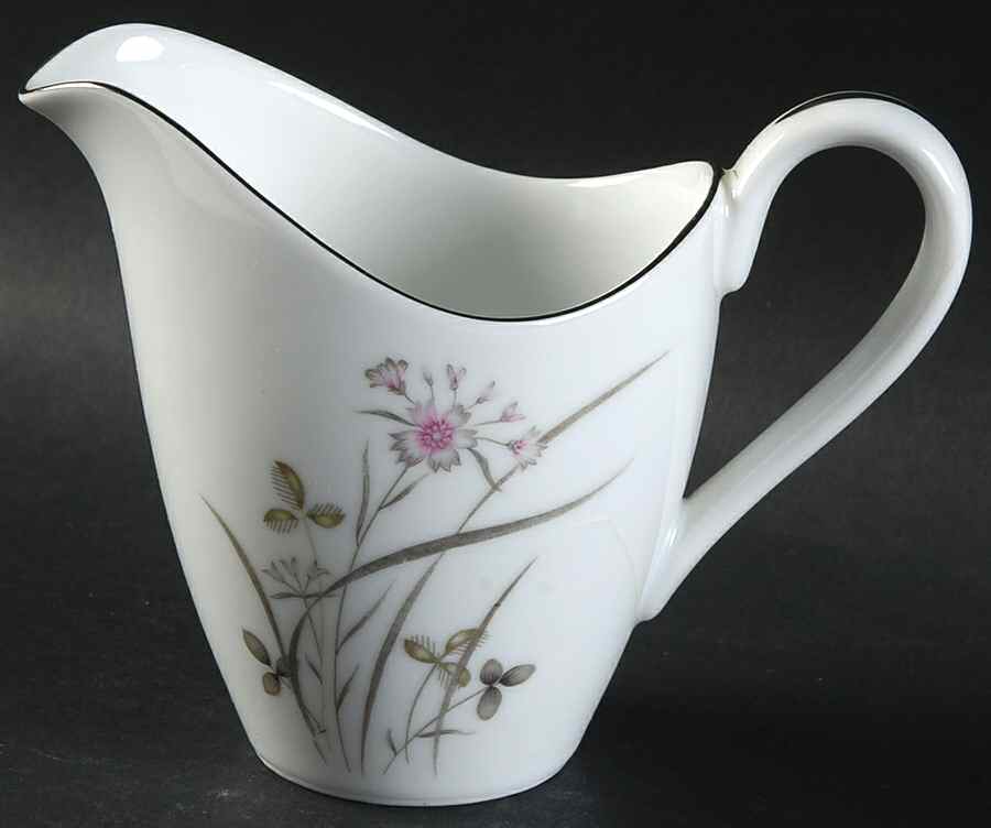 Bellflower Creamer by Mikasa-1