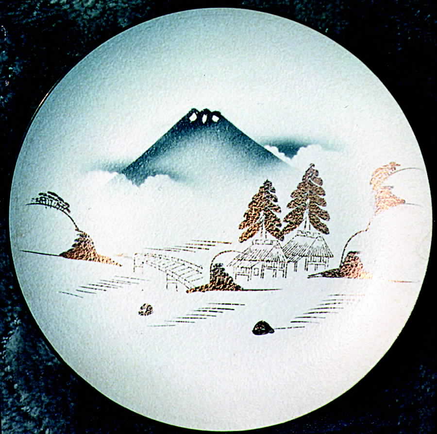 MCJ2 Dinner Plate by Mascot (Japan)-1