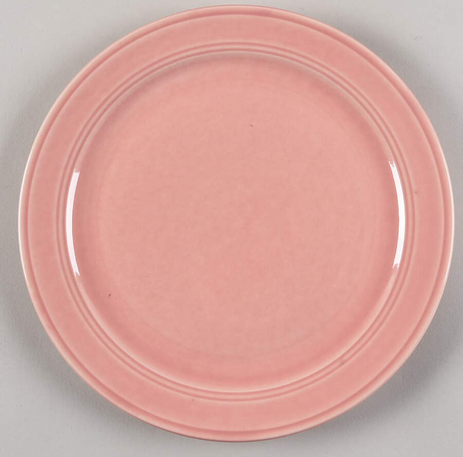 Early California Pink Luncheon Plate by Metlox - Poppytrail - Vernon-1