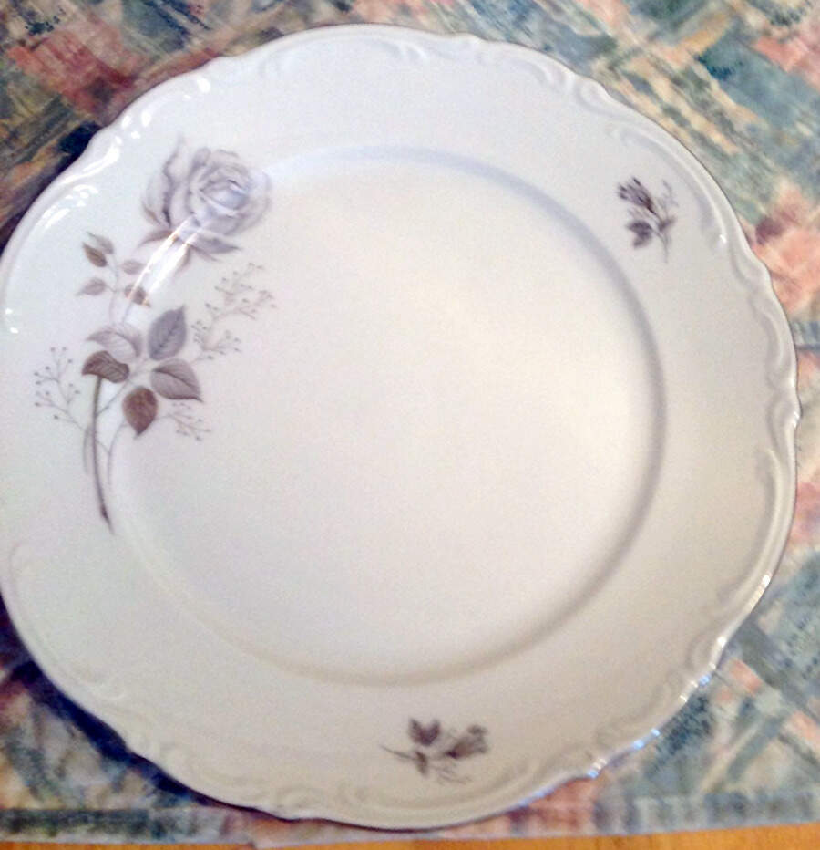 MIT68 Dinner Plate by Mitterteich-1