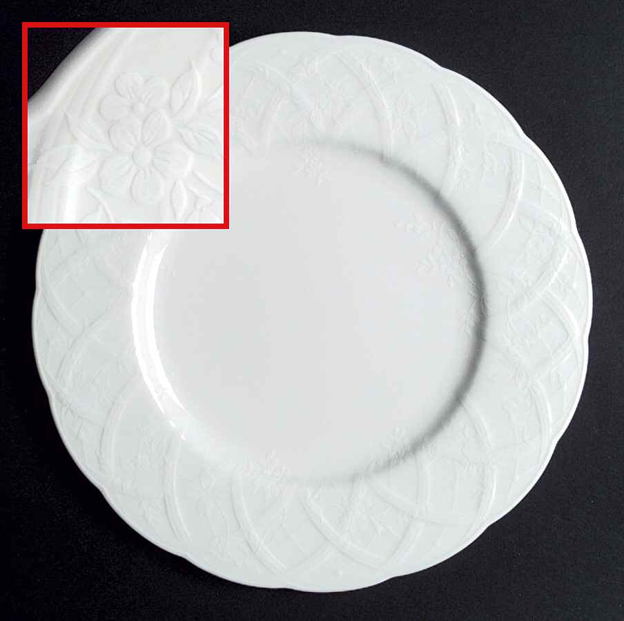 Romantique Dinner Plate by Mikasa-1