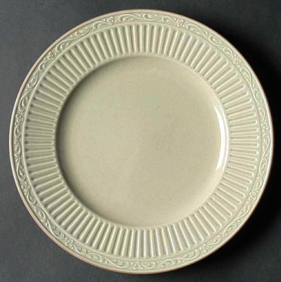 Mystic Green Salad Plate by Mikasa-1