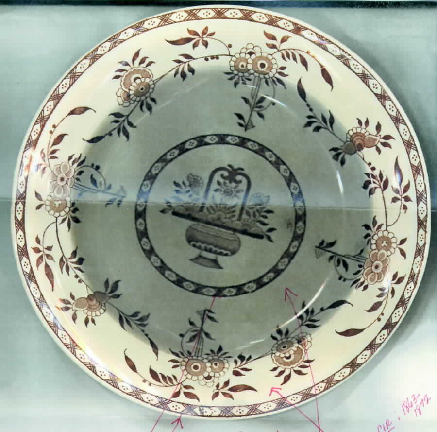Delft Brown Salad Plate by Minton-1