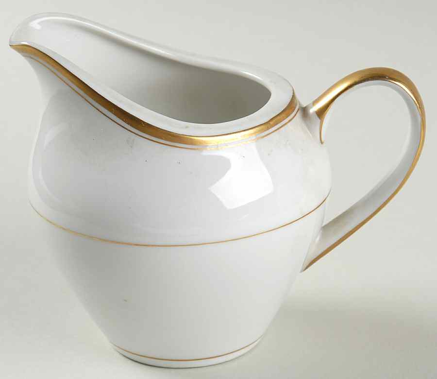 Royalty Creamer by Meito-1