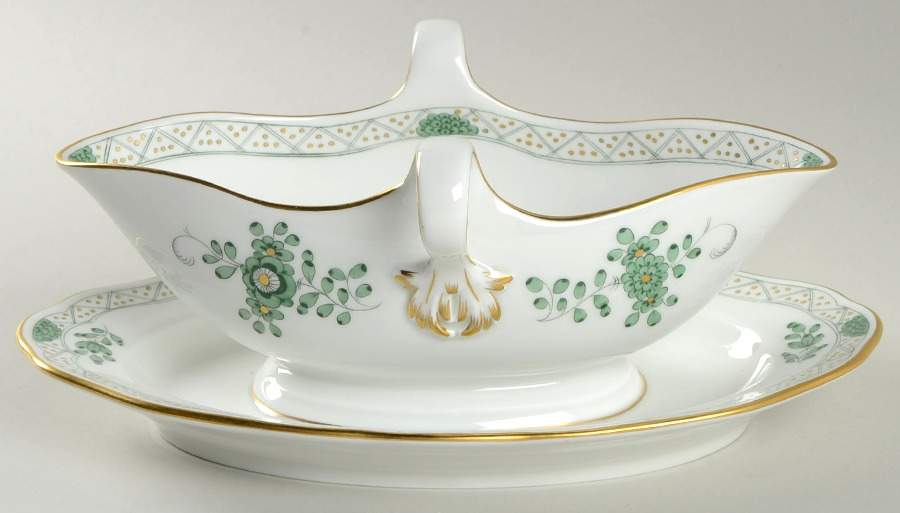 343310 Gravy Boat with Attached Underplate by Meissen (Germany)-1