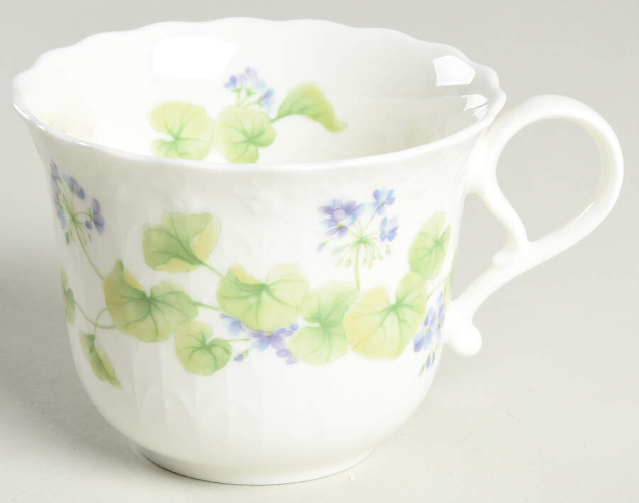 Blossom Circle Flat Cup by Mikasa-1