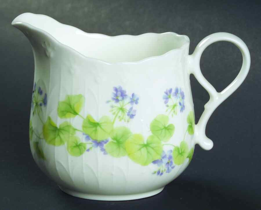 Blossom Circle Creamer by Mikasa-1