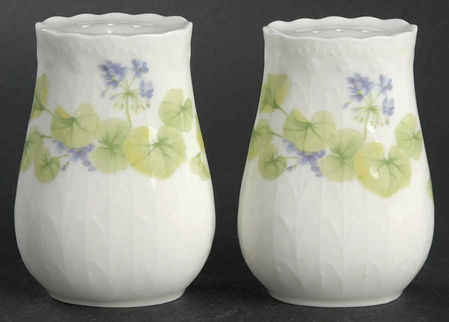 Blossom Circle Salt & Pepper Set by Mikasa-1
