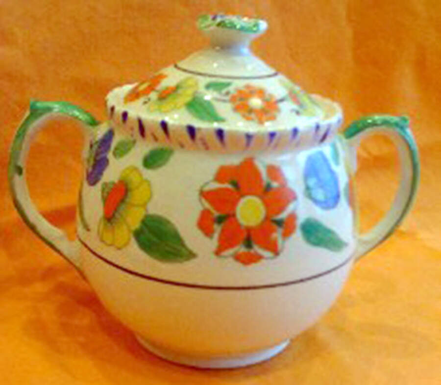 C2412 Sugar Bowl & Lid by Mason's-1
