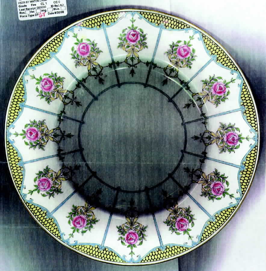 H3208 Dinner Plate by Minton-1