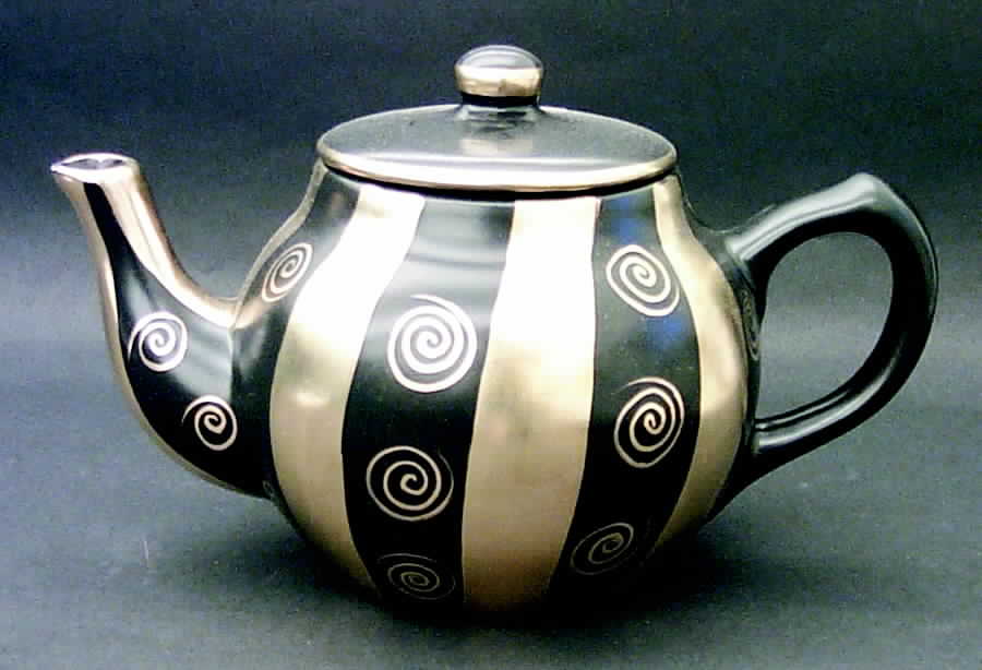 Dakota Teapot & Lid by Mikasa-1
