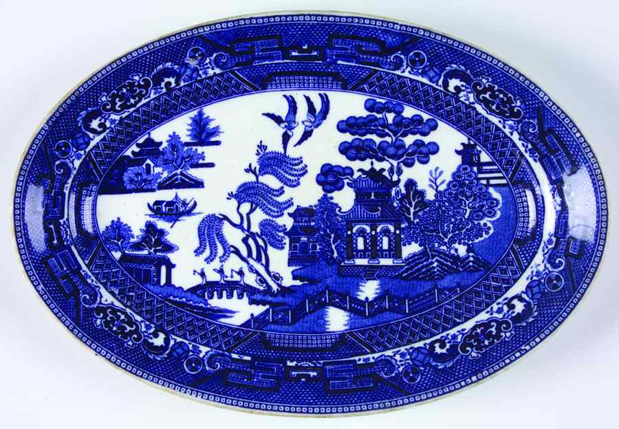 Willow Blue (No Gold Trim) 9" Oval Serving Platter by John Maddock & Sons-1