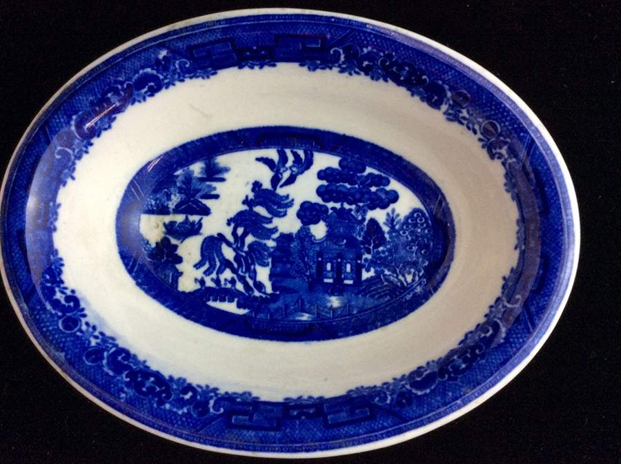 Willow Blue (No Gold Trim) Oval Fruit/Dessert Bowl by John Maddock & Sons-1