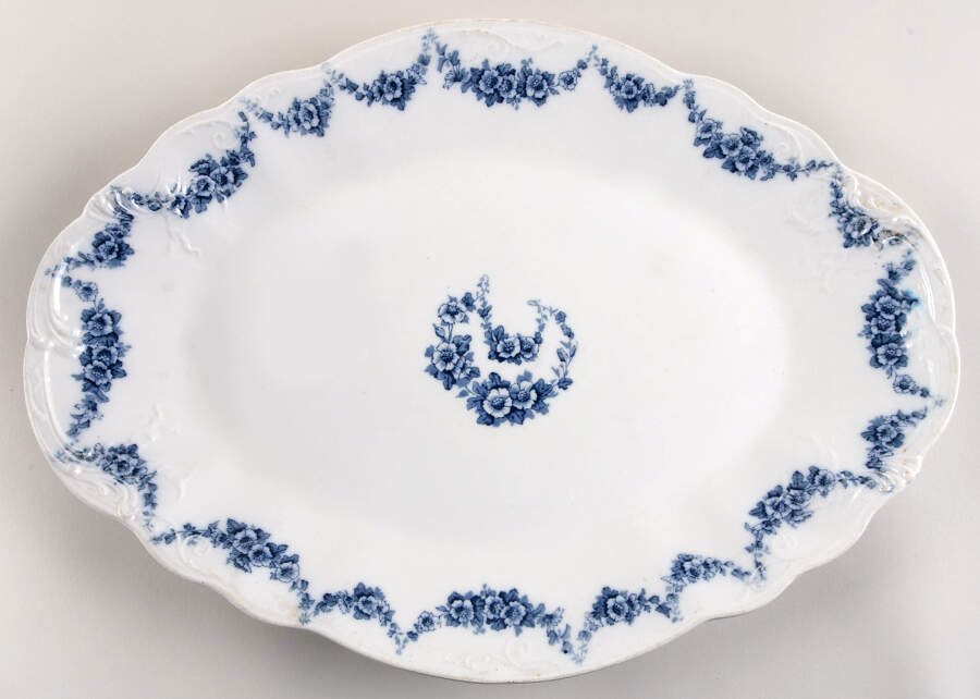 Heumann(No Trim) 19" Oval Serving Platter by John Maddock & Sons-1