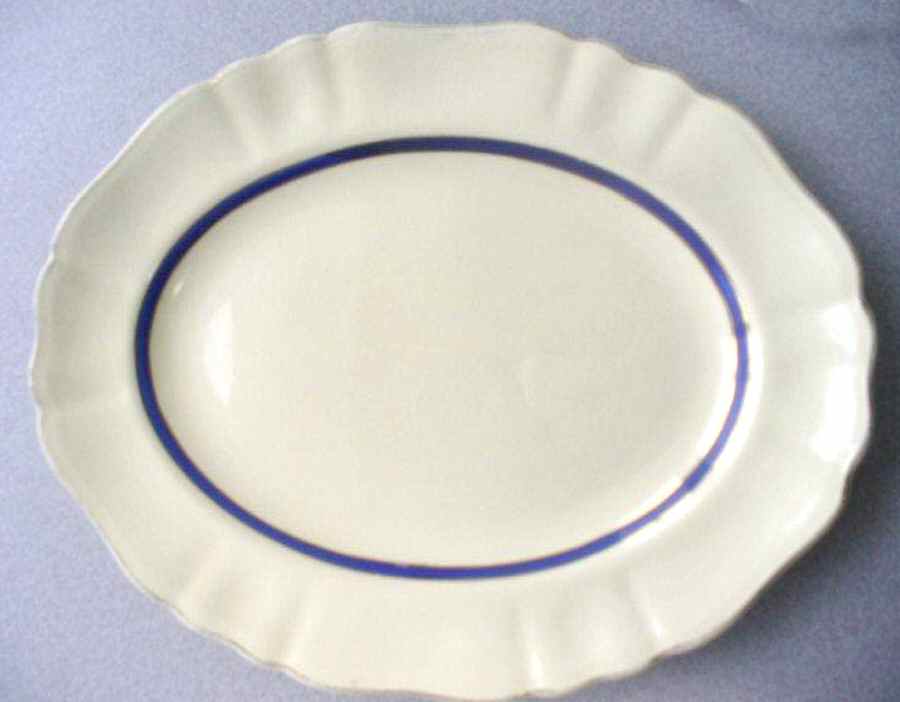 Royal Windsor 12" Oval Serving Platter by J & G Meakin-1