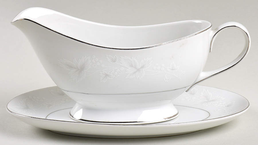 Danielle Gravy Boat & Underplate by Mimosa-1
