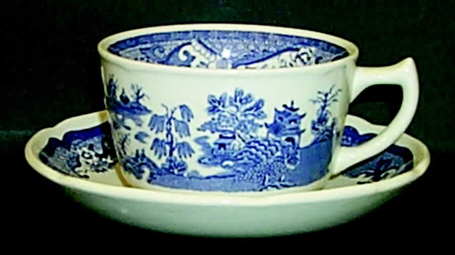 Willow Blue (Design Off Edge) Flat Cup & Saucer Set by Mason's-1