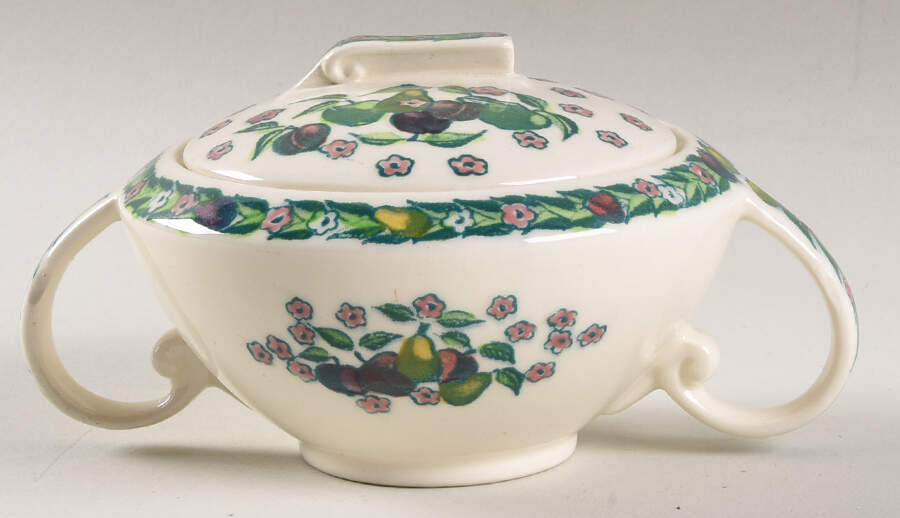 Style Sugar Bowl & Lid by Metlox - Poppytrail - Vernon-1