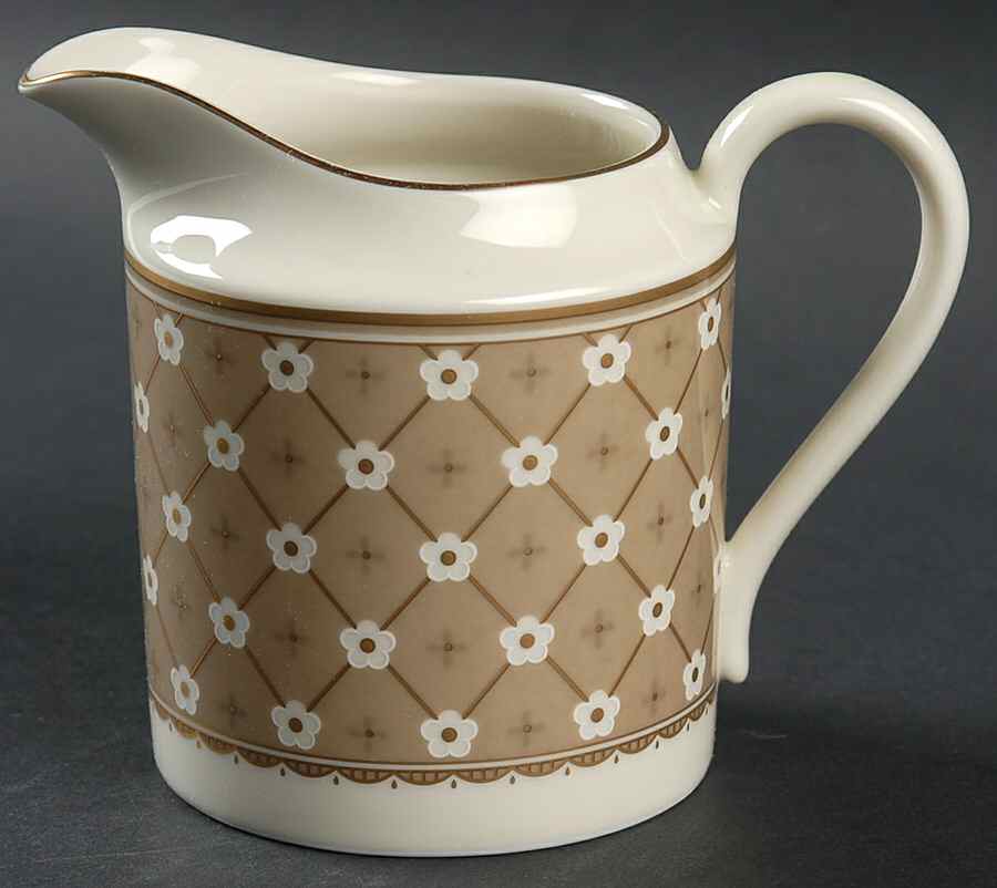 Dubonnet Beige Creamer by Mikasa-1