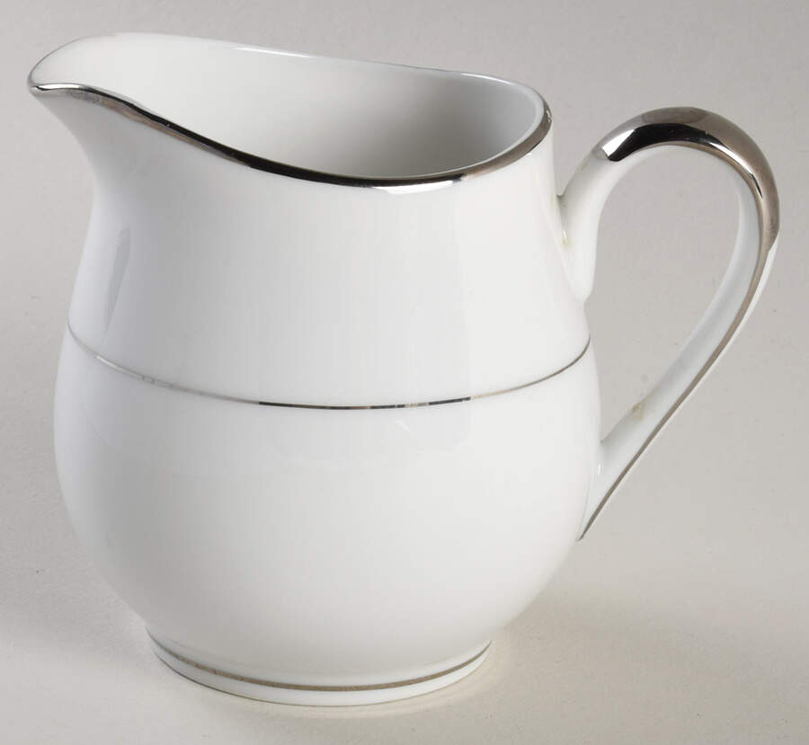 Celebrity Creamer by Mikasa-1