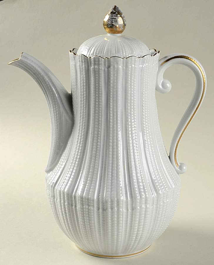 Corail Coffee Pot & Lid by Mottahedeh-1