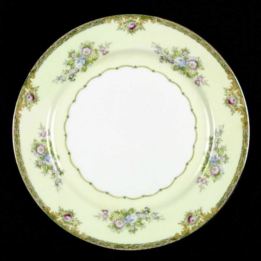 Calais Dinner Plate by Meito-1