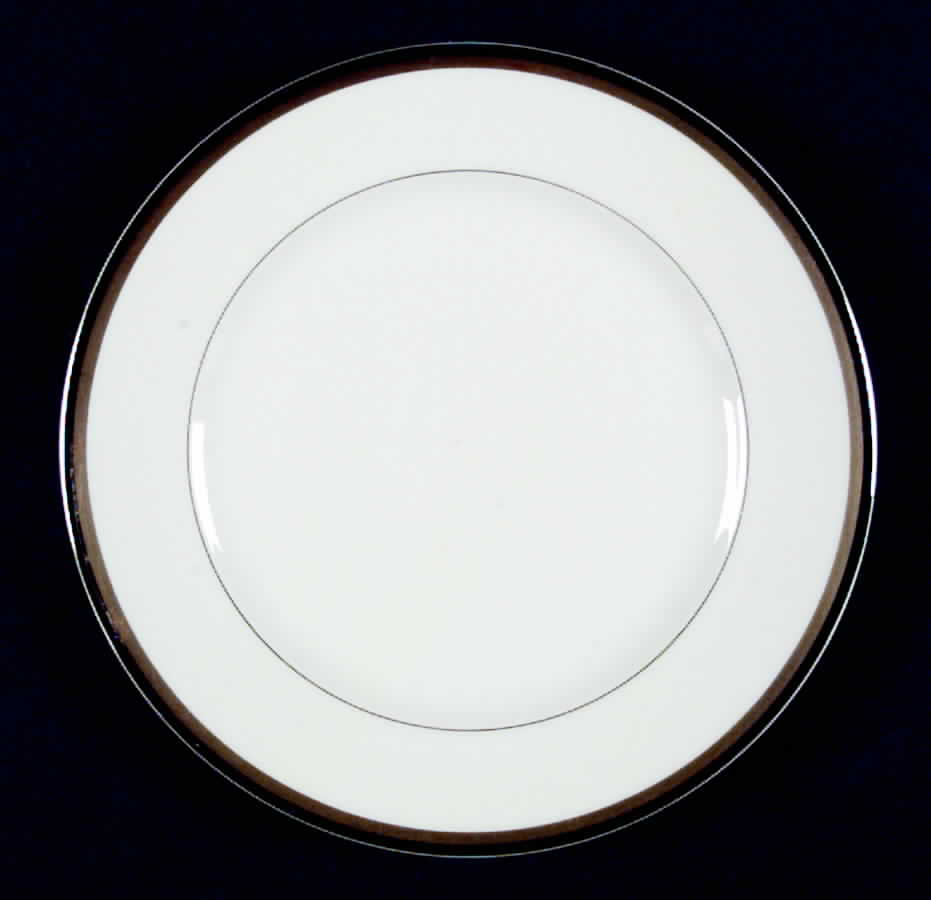 MEI546 Salad Plate by Meito-1