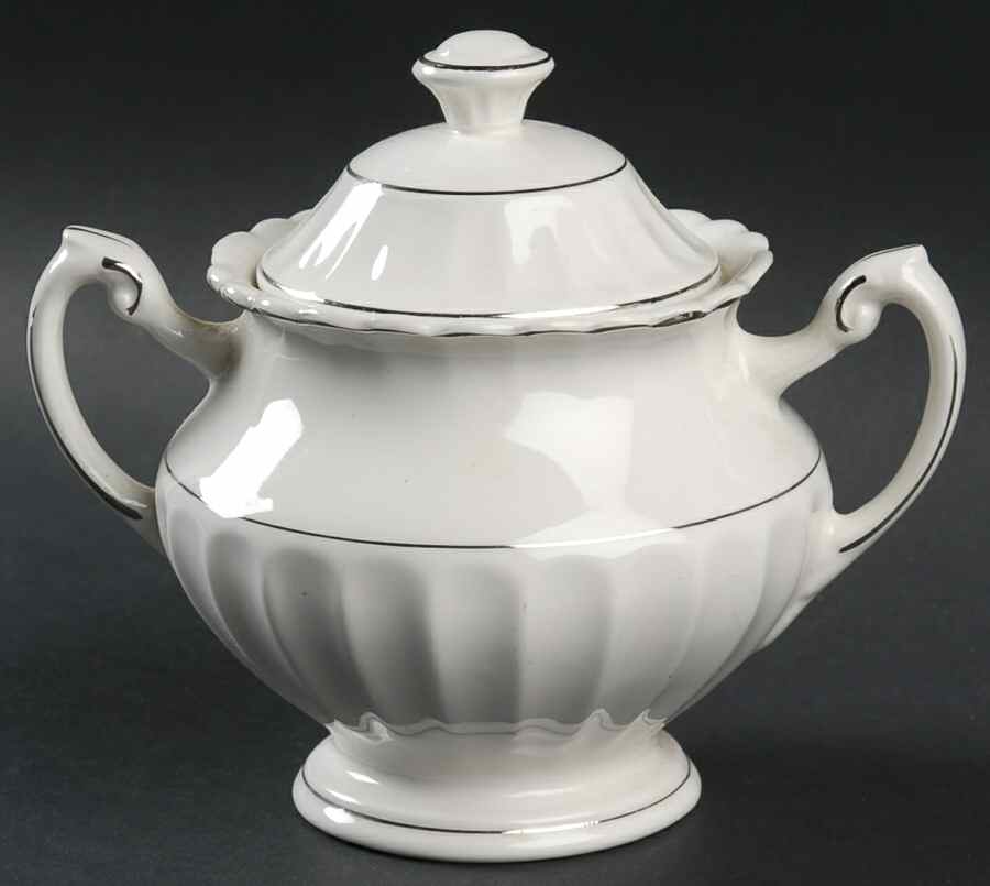 MEK56 Sugar Bowl & Lid by J & G Meakin-1