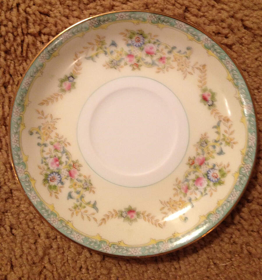 MEI549 Saucer by Meito-1