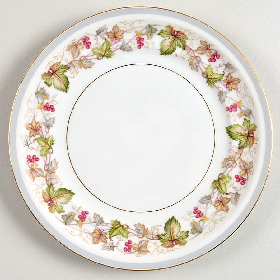 Cabernet Salad Plate by Meito-1