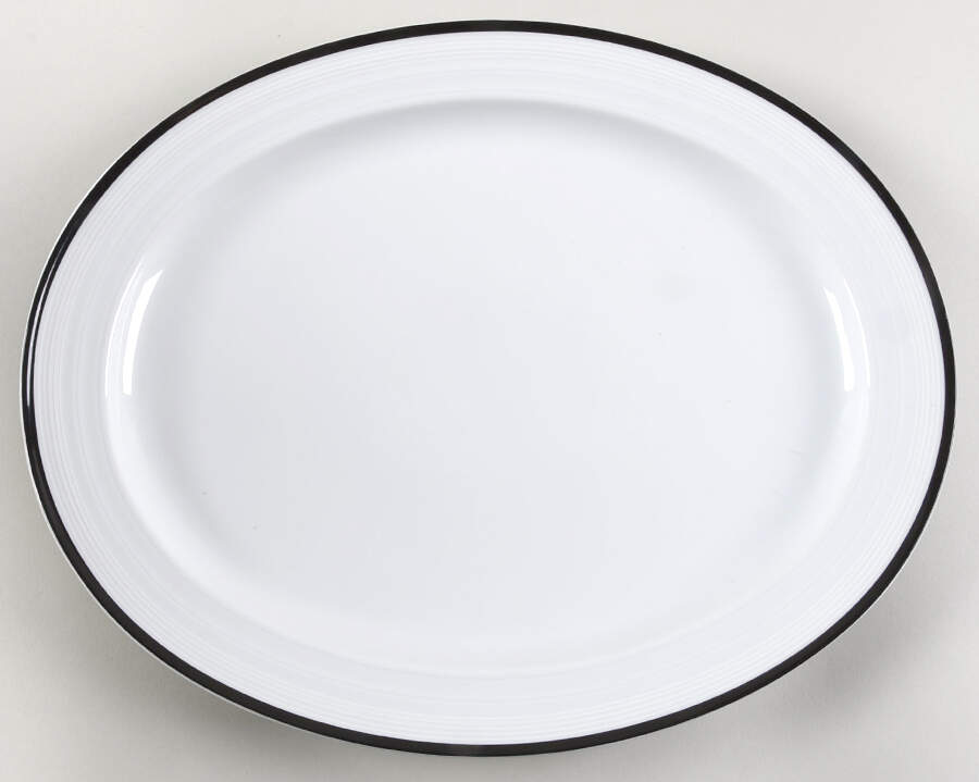 Ebony Circle 14" Oval Serving Platter by Mikasa-1