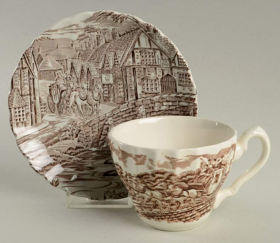 The Post House, Brown Flat Cup & Saucer Set by Alfred Meakin-1