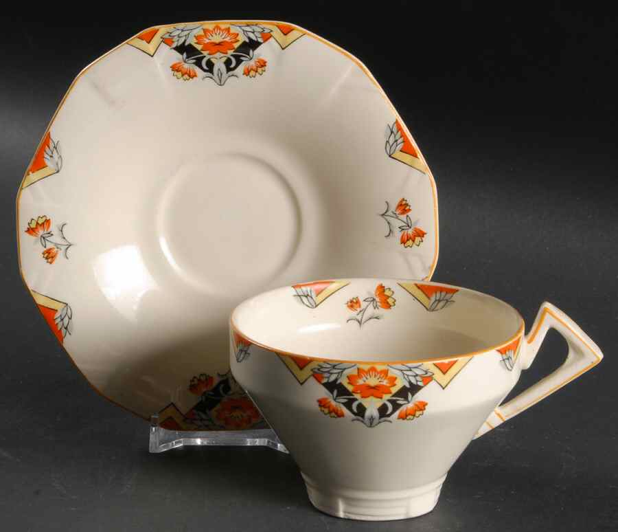 Balmoral Flat Cup & Saucer Set by Alfred Meakin-1