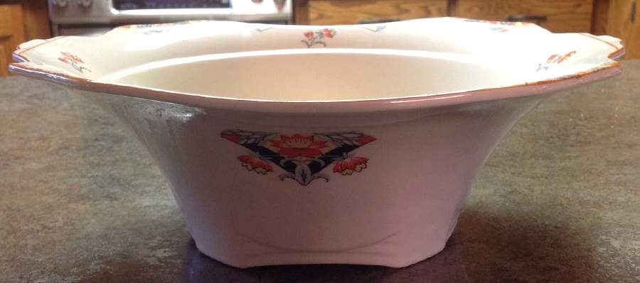 Balmoral Round Vegetable No Lid by Alfred Meakin-1