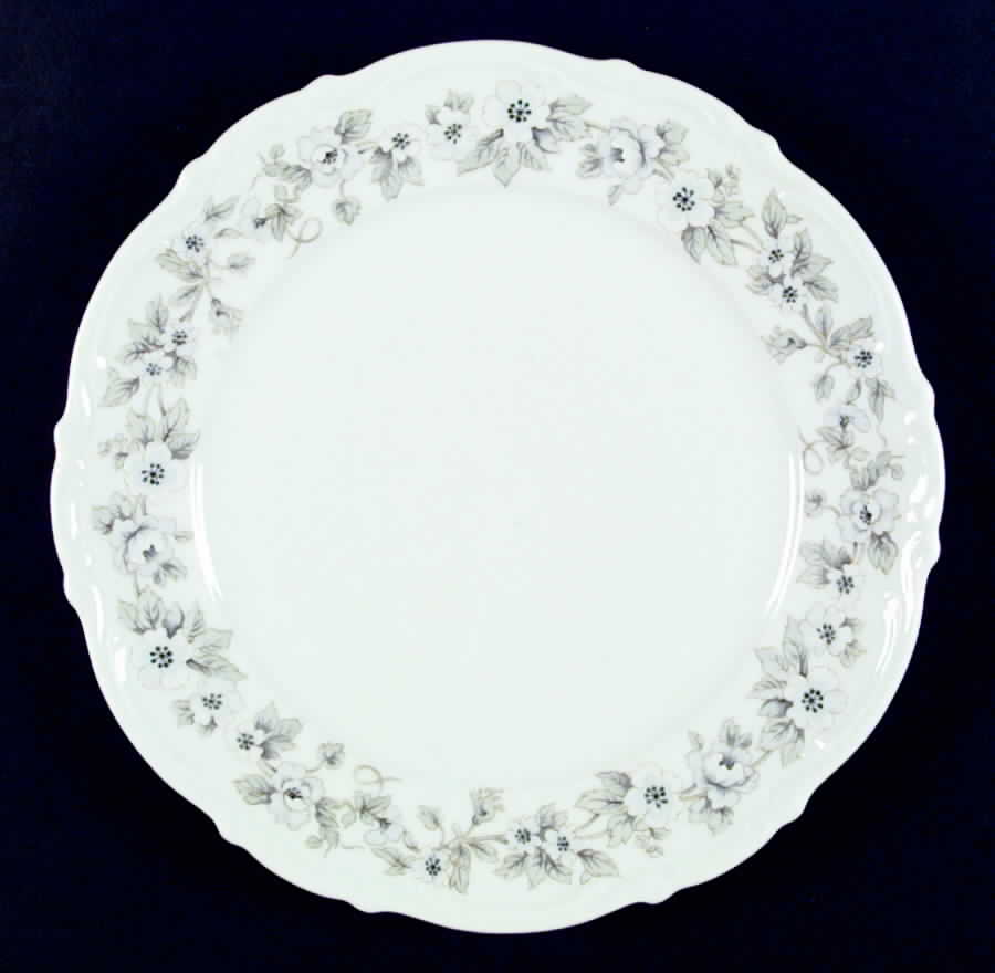 Bridal Veil Dinner Plate by Mitterteich-1