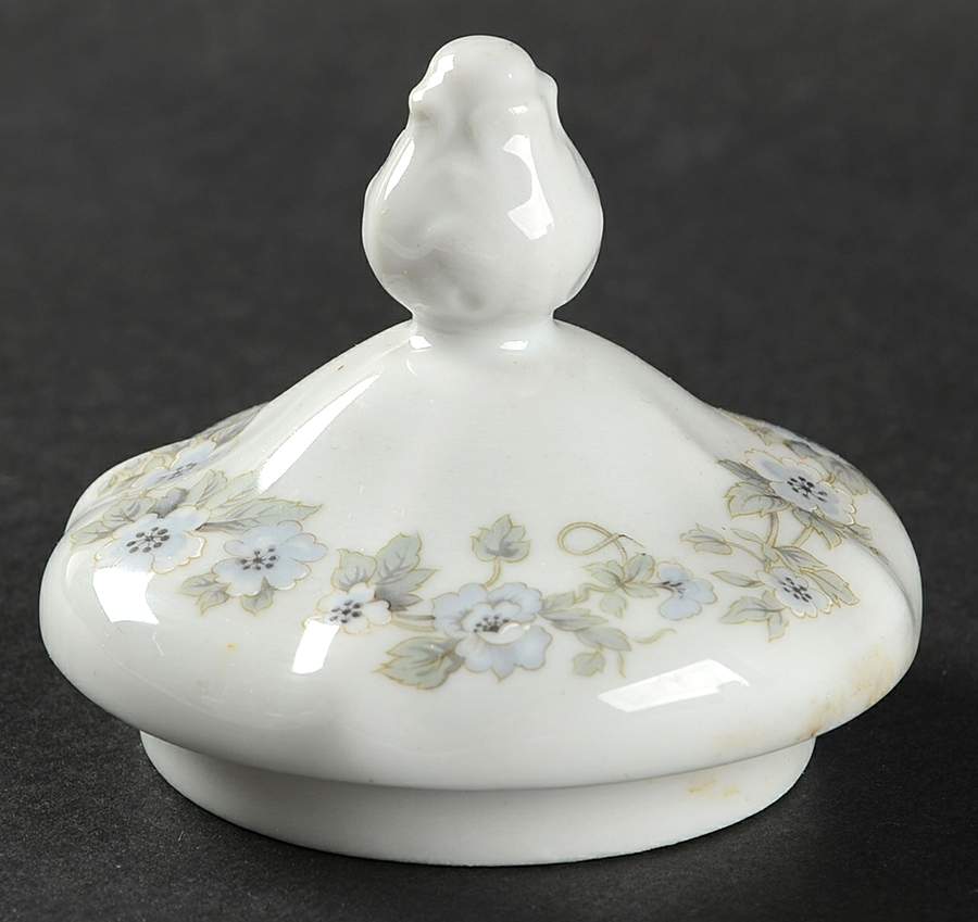 Bridal Veil Lid for Sugar Bowl by Mitterteich-1