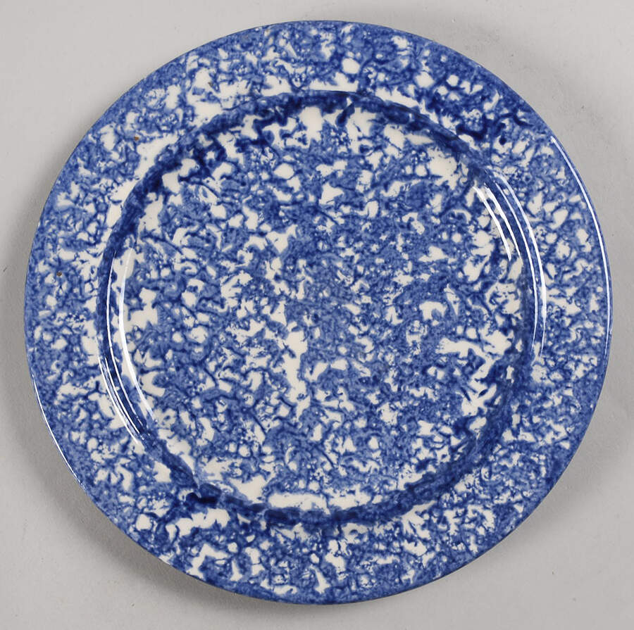 Molly's Cows Blue Underplate for Bean Pot by Molly Dallas-1