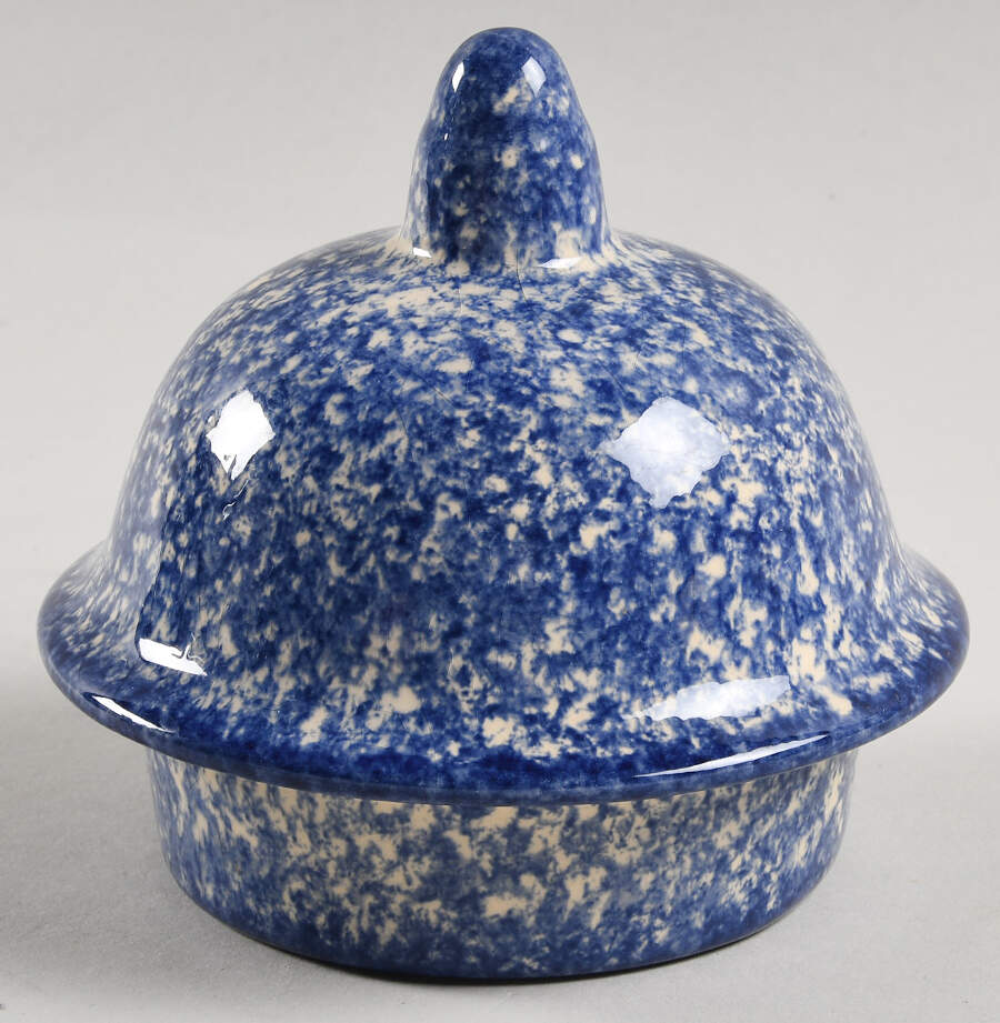 Molly's Cows Blue Lid for Coffee Pot by Molly Dallas-1
