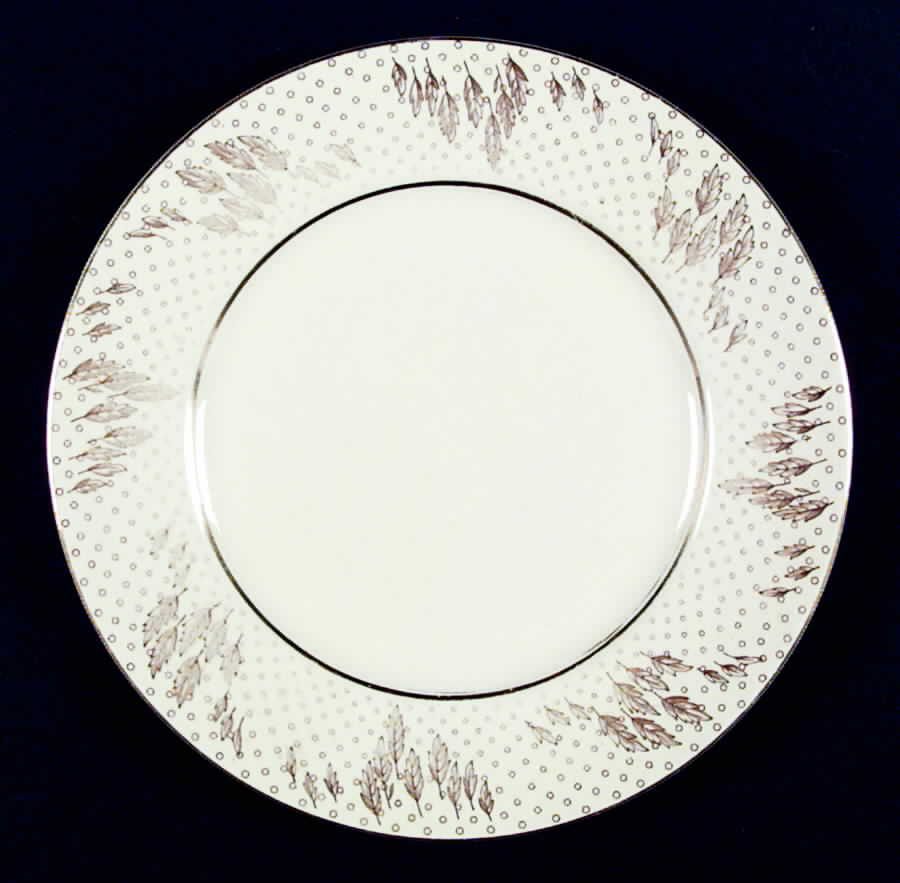 B5466 Dinner Plate by John Maddock & Sons-1