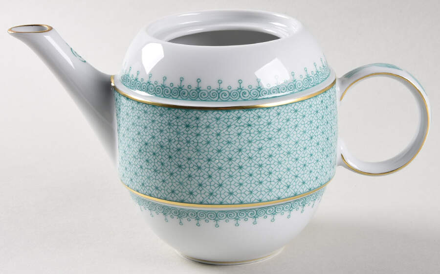Green Lace Tea for Two Teapot No Lid by Mottahedeh-1