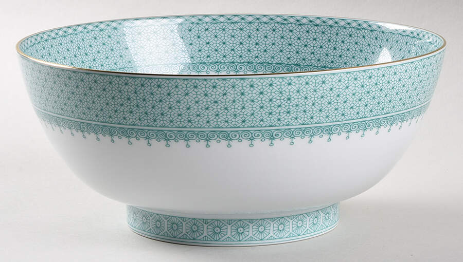 Green Lace 9" Round Vegetable Bowl by Mottahedeh-1