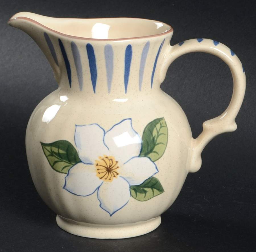 Tender Fleur Creamer by Mikasa-1