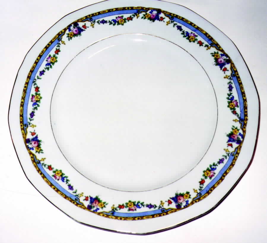 MPC8 Dinner Plate by Mepoco-1