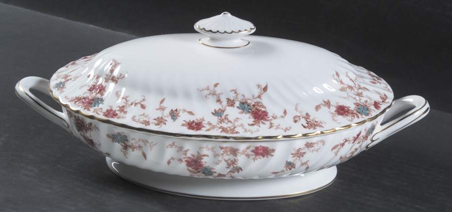 Ancestral (Wreath Backstamp) Oval Covered Vegetable by Minton-1